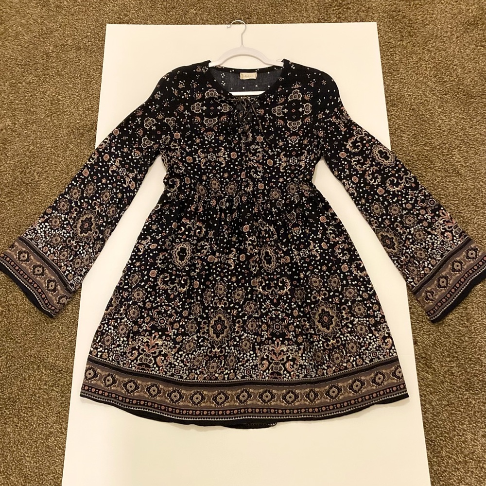 Altar'd State ~ Long Sleeve Boho Dress with Lace-up Detail